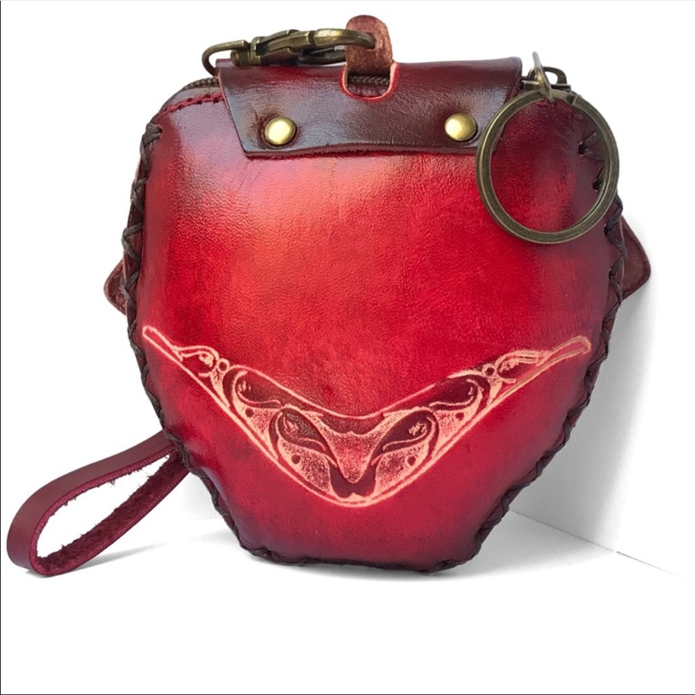 🎉HP 🎉 Genuine leather elephant wristlet - Picture 4 of 6